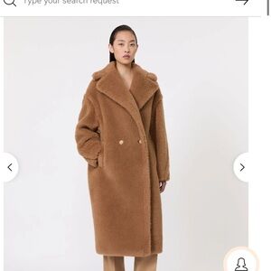 MaxMara Luxurious Tan Teddy Coat